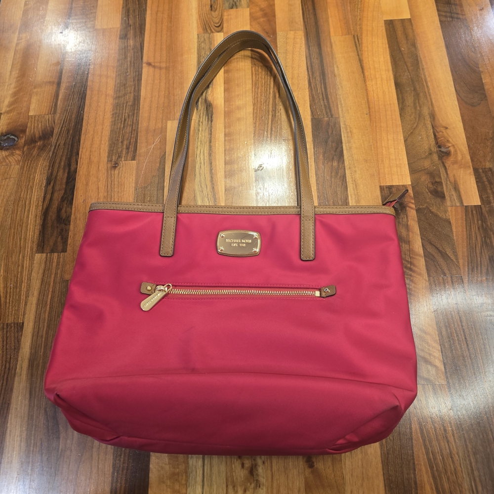 Michael Kors Jet Set Medium North South Tote – Red